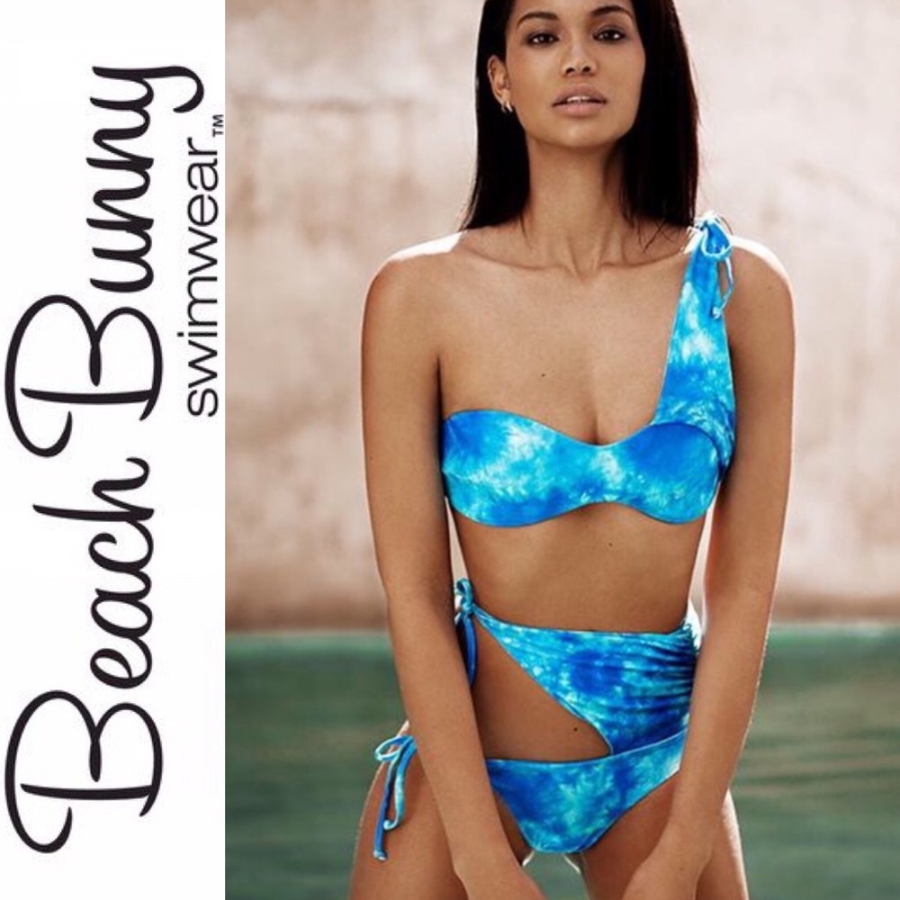 Beach Bunny Chanel Wrap Tie Dye Swimsuit Set